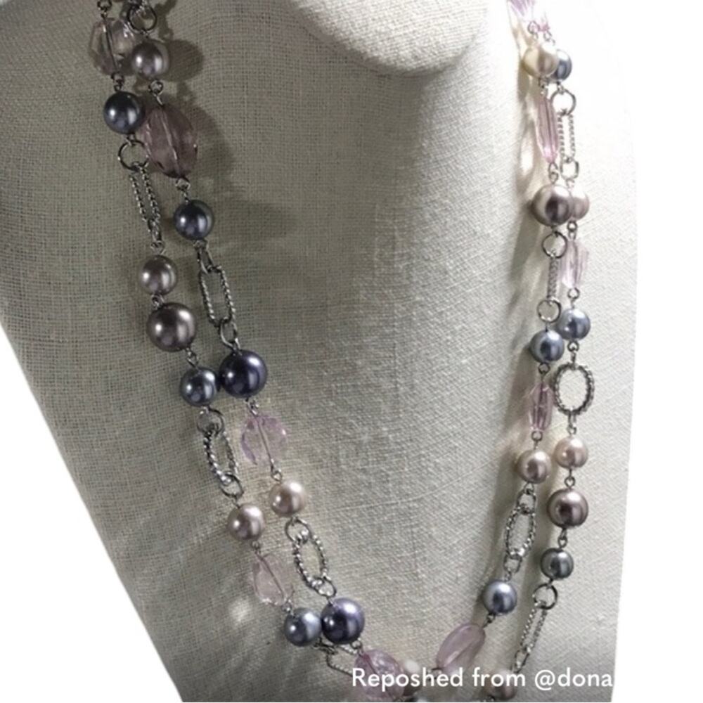 Premier Designs 48 inch pink/gray/silver beaded necklace